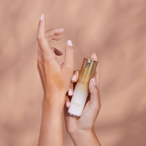 Application: few drops on face and neck, mornings and/or evenings.
