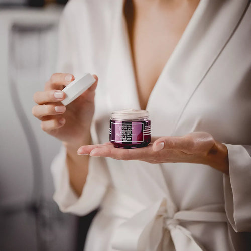 Daily use enhances skin elasticity, boosts radiance, and revitalizes the complexion