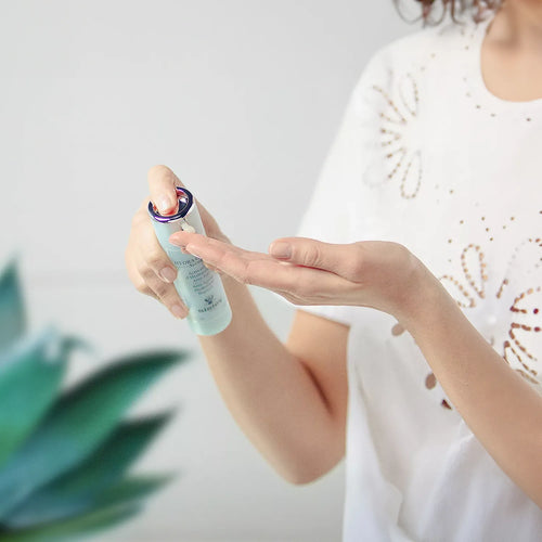 Apply Hydra-Global to clean and dry skin, on the face and neck