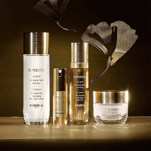 This lightweight balm harnesses concentrated actives that work synergistically with skin's natural repair processes during sleep