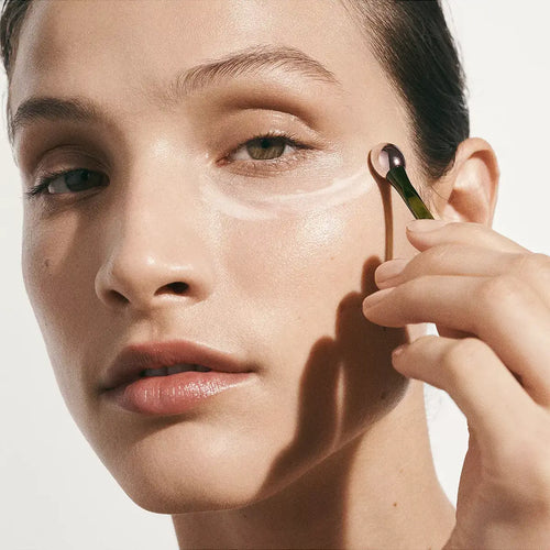 Fast-absorbing eye cream