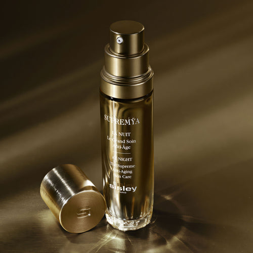 Reduces lines and wrinkles while lifting fatigued skin overnight