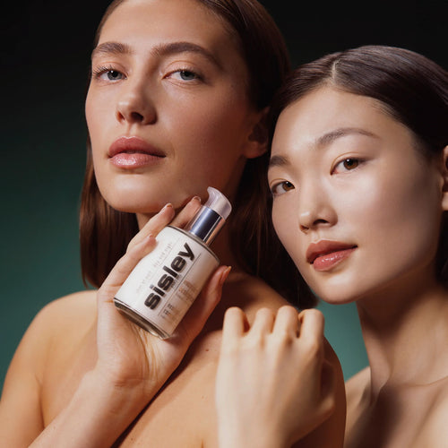 Suitable for men and women of all ages, whatever their skin type