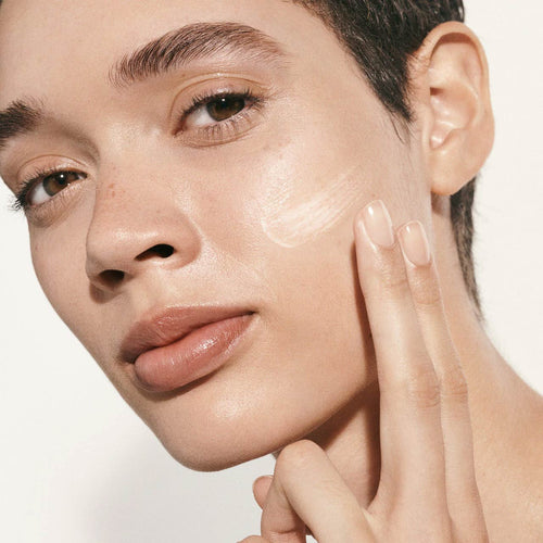 Sweep 1 to 2 pumps over face and neck morning and evening