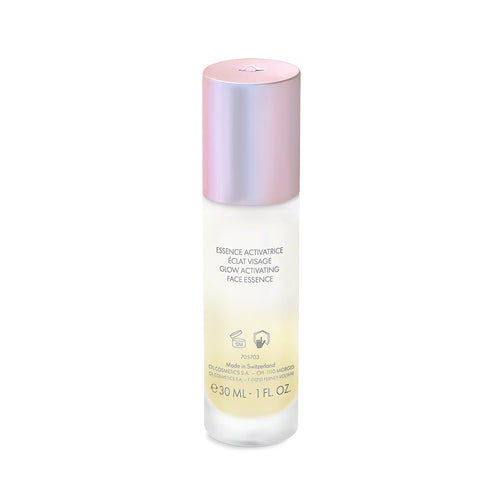 Complex that targets pigmentation through multiple pathways while delivering instant luminosity